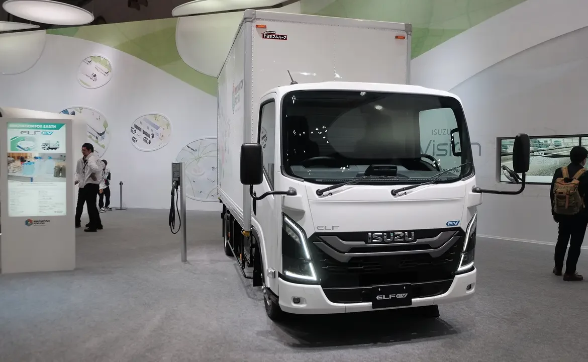 Isuzu Indonesia Siap Produksi Kendaraan Listrik Niaga Isuzu Indonesia Siap Produksi Kendaraan Listrik Niaga