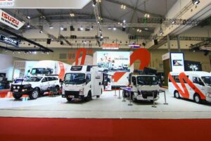 Isuzu Raup Ratusan SPK Selama GIIAS 2024, Elf Jadi Model Favorit